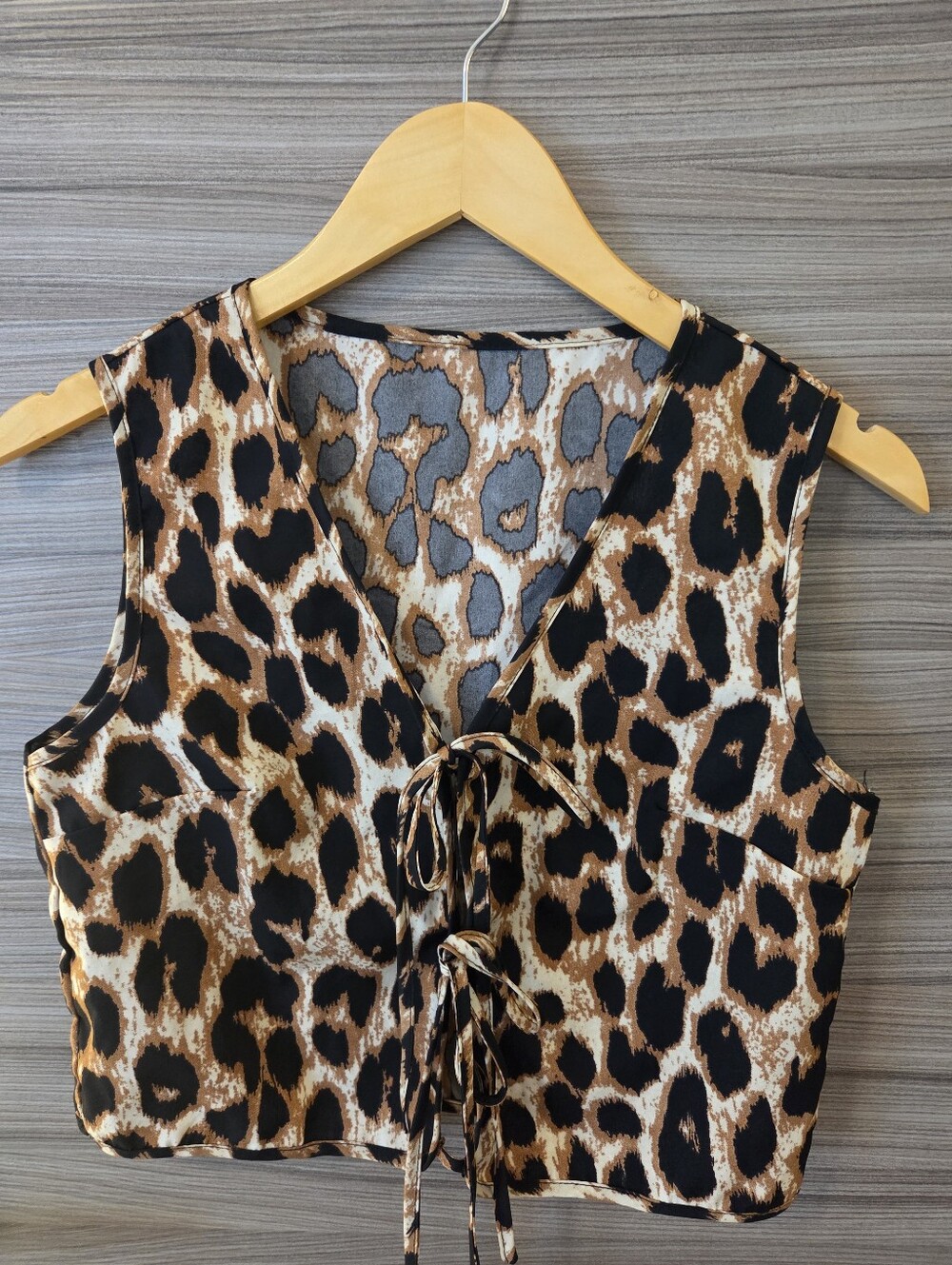 Leopard Print Lace-Up Tank Top